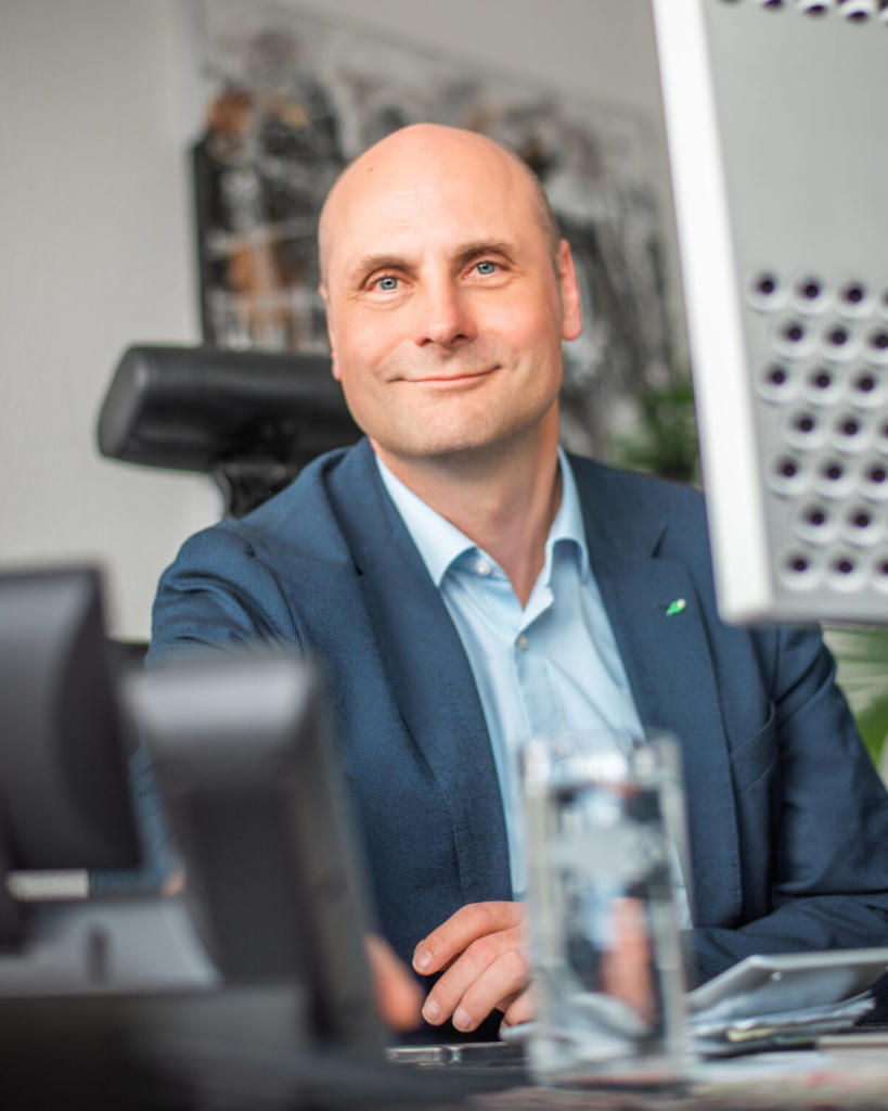 Stefan Jaster Stefan Jaster